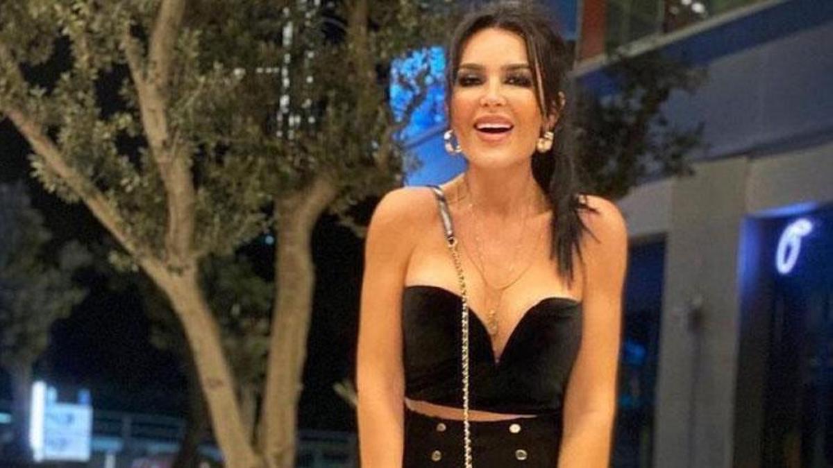 Selin Ciğerci soluğu karakolda aldı!