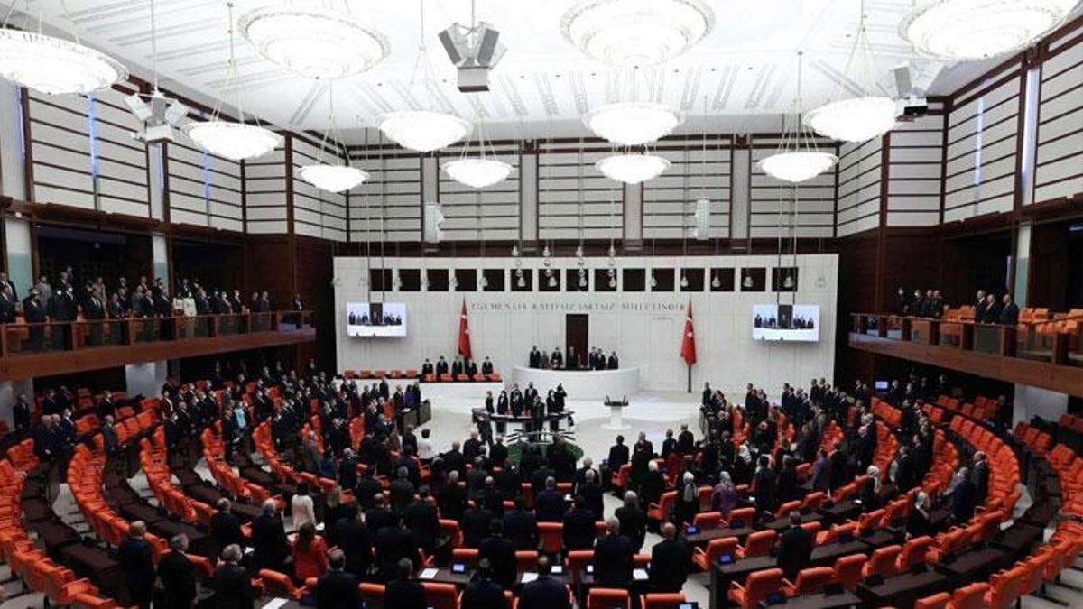 TBMM'de bütçe mesaisinde kavga; İYİ Parti'li Örs hastaneye kaldırıldı