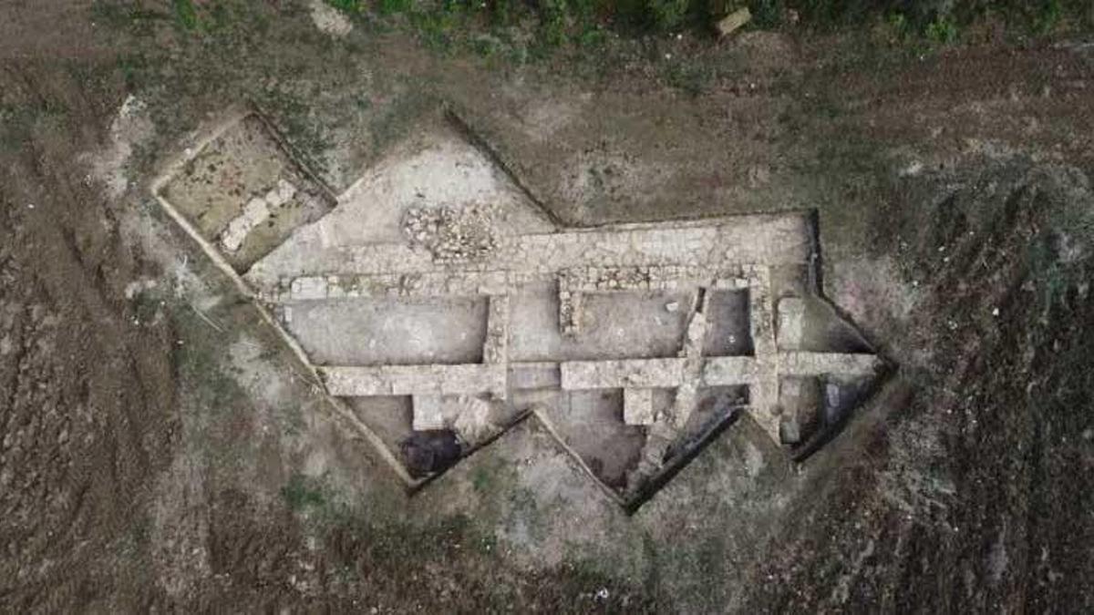 Bathonea Antik Kenti gün yüzüne çıkıyor