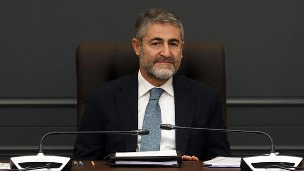Bakan Nebati: Sanayide çarklar hızla dönmeye devam ediyor