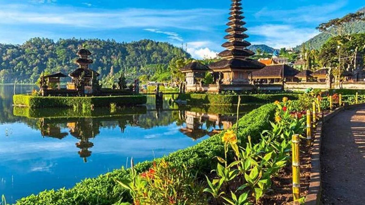Endonezya'da 'cinsel ilişki yasağı'na turist vizesi! 'Endişeye gerek kalmadı'