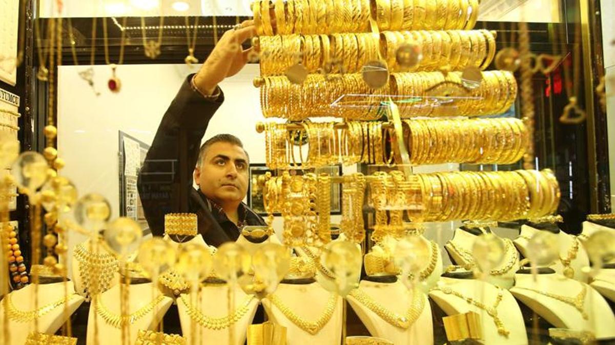 Altın fiyatları ile ilgili kritik tahmin geldi! 'Devam edecek' deyip uyardı