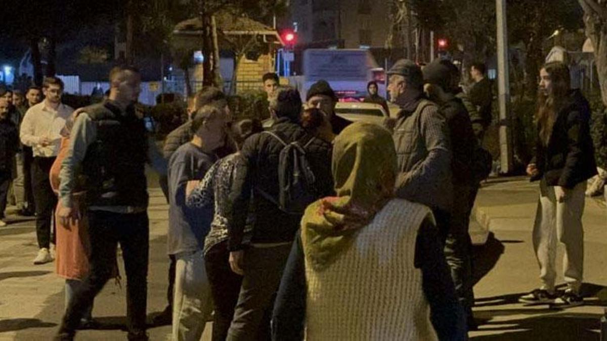 Önce evini yaktı sonra tehdit etti! 'Yüzüne kezzap atarım'