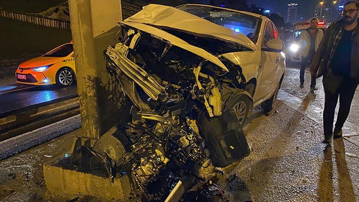 Tem’de feci kaza! Kontrolden çıkan araç refüje çarptı