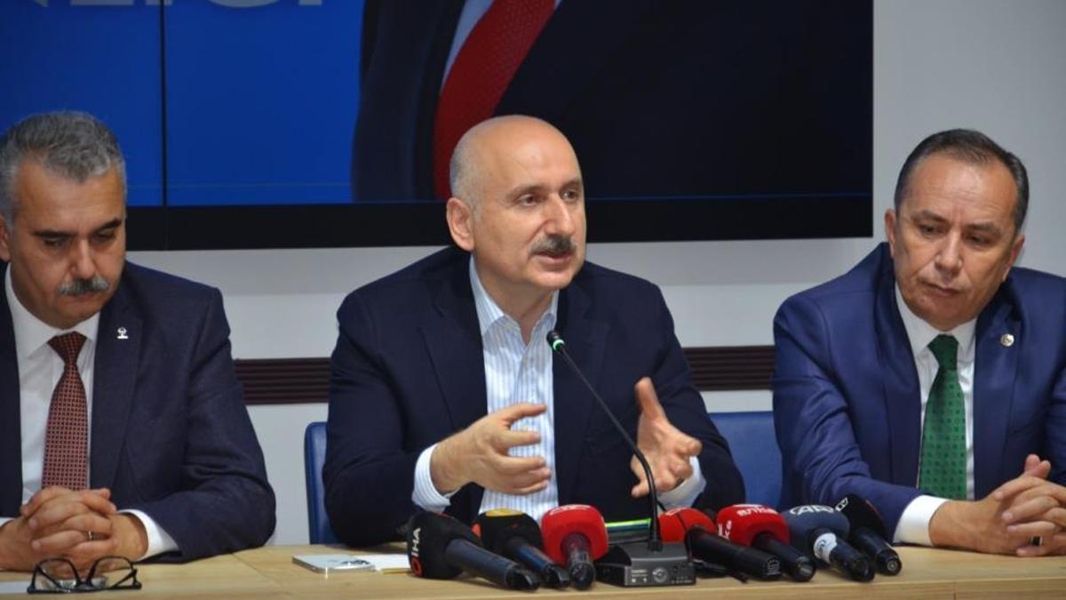Bakan Karaismailoğlu: Trafik kazaları yüzde 82 azaldı