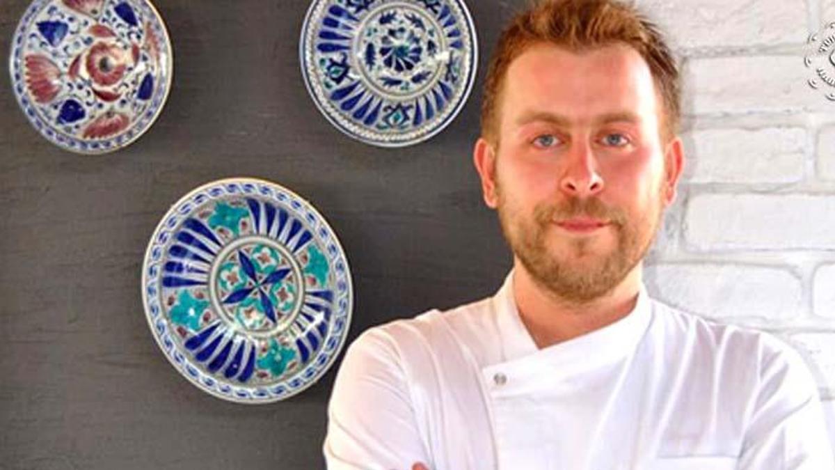Şef Ömür Akkor kimdir? MasterChef konuğu Gastronomi ödüllü Ömür Akkor nereli, kaç yaşında, evli mi? Hayatında merak edilenler, biyografisi ve kitapları!