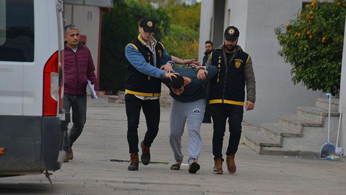 Babasını bıçaklayarak öldüren 22 yaşındaki genç tutuklandı!