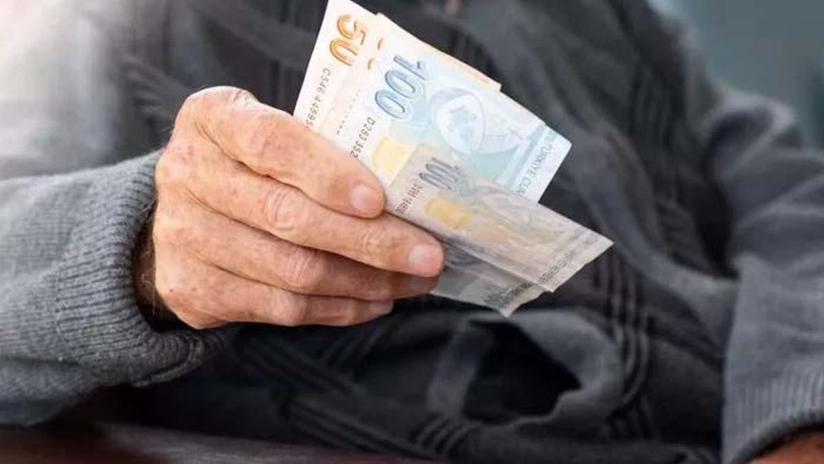 Memur emekli maaş zammı 2023 ocak ne kadar olacak? Emekli memur maaşları ne zaman açıklanacak?