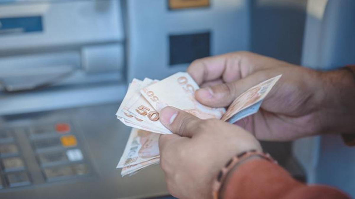 KYK bursları ne zaman yatacak? KYK bursları yılbaşından önce yatacak mı? KYK toplu ödeme ne zaman?