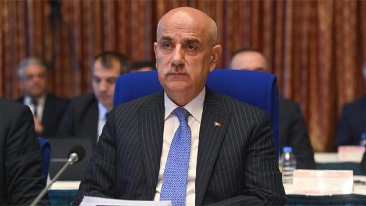 Bakan Kirişci'den mikroçip açıklaması