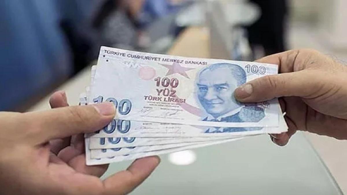 Siyasilerden EYT paylaşımları