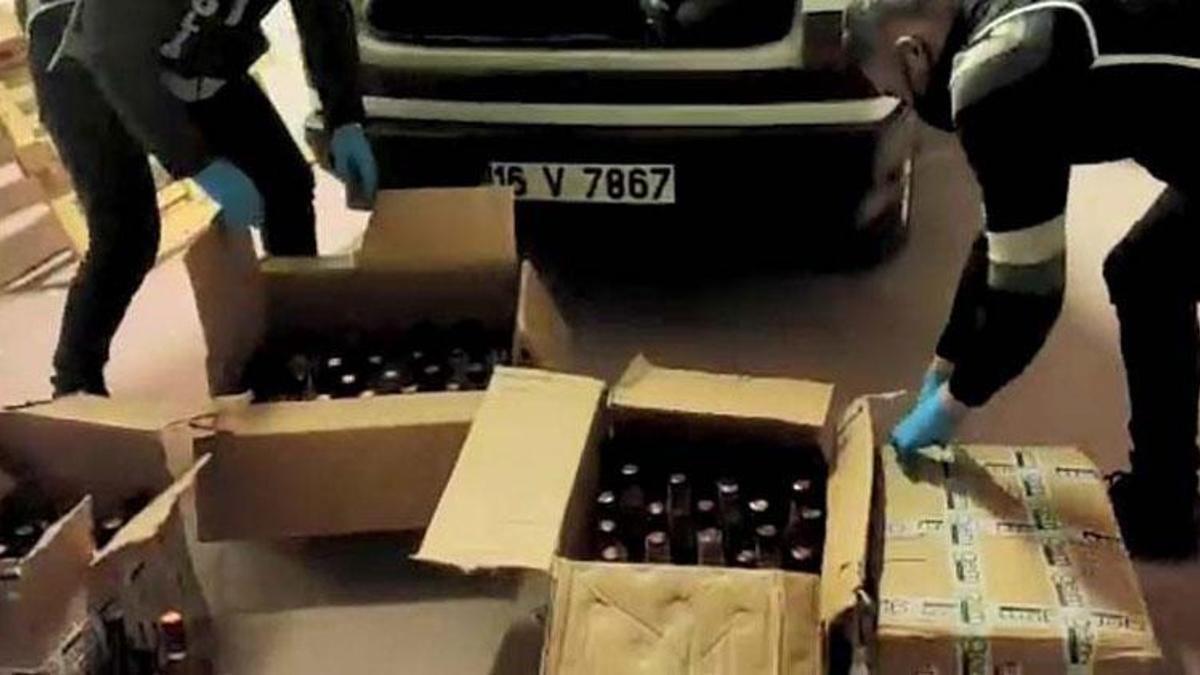 81 ile ölüm kargosu! Polis özel mekanizmalı zulaları ele geçirdi