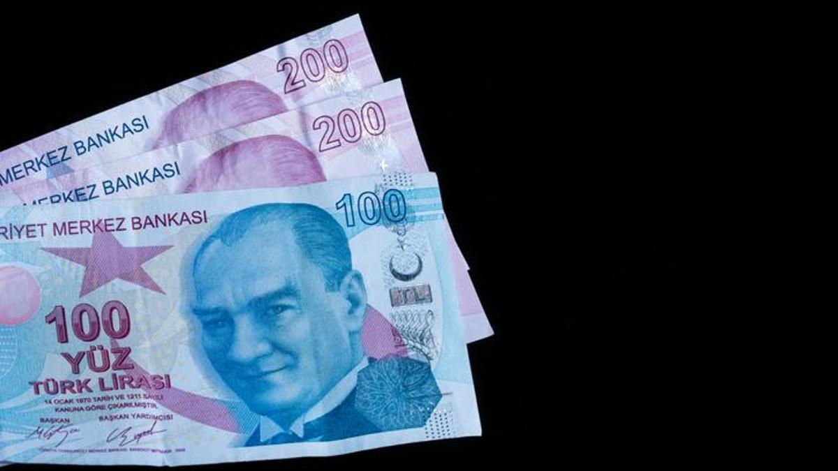 Milyonlar sabırsızlıkla bekliyordu! Uzmanlar EYT düzenlemesini yorumladı