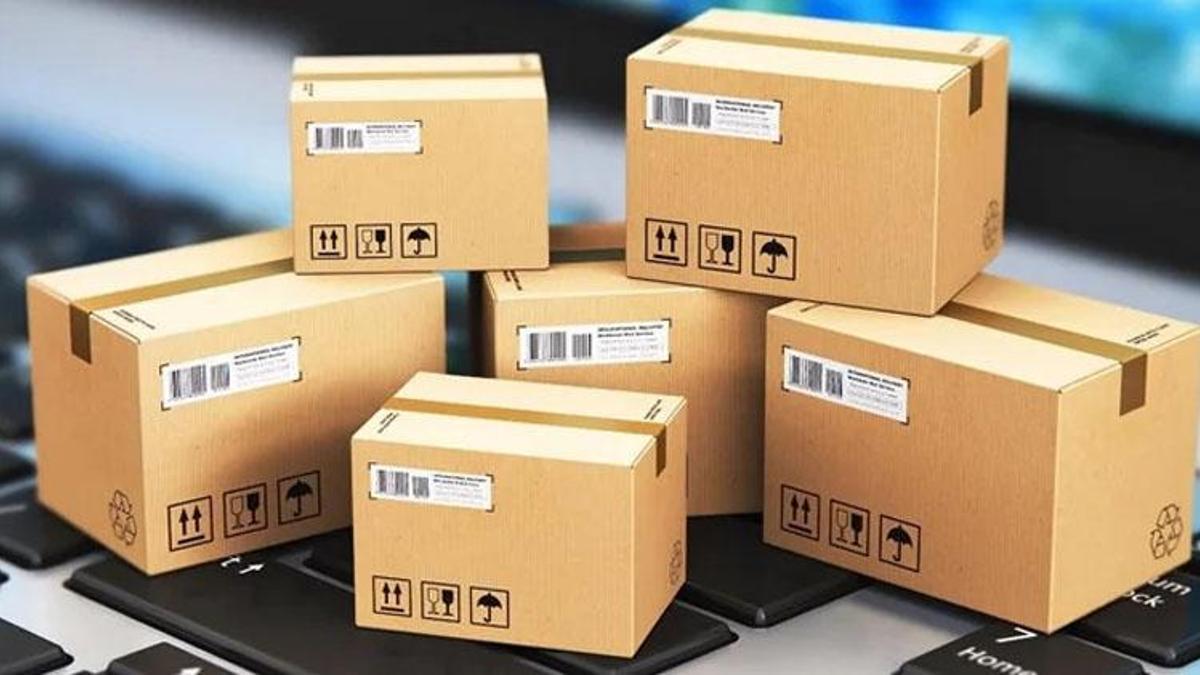 31 Aralık kargolar açık mı, 31 Aralık Cumartesi (yılbaşı) kargolar çalışıyor mu? Aras Kargo, Yurtiçi, UPS, MNG, PTT dağıtım yapıyor mu?