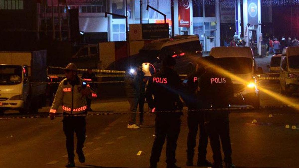 Husumetli akrabalar arasında silahlı kavga çıktı: 3 ölü, 1 yaralı