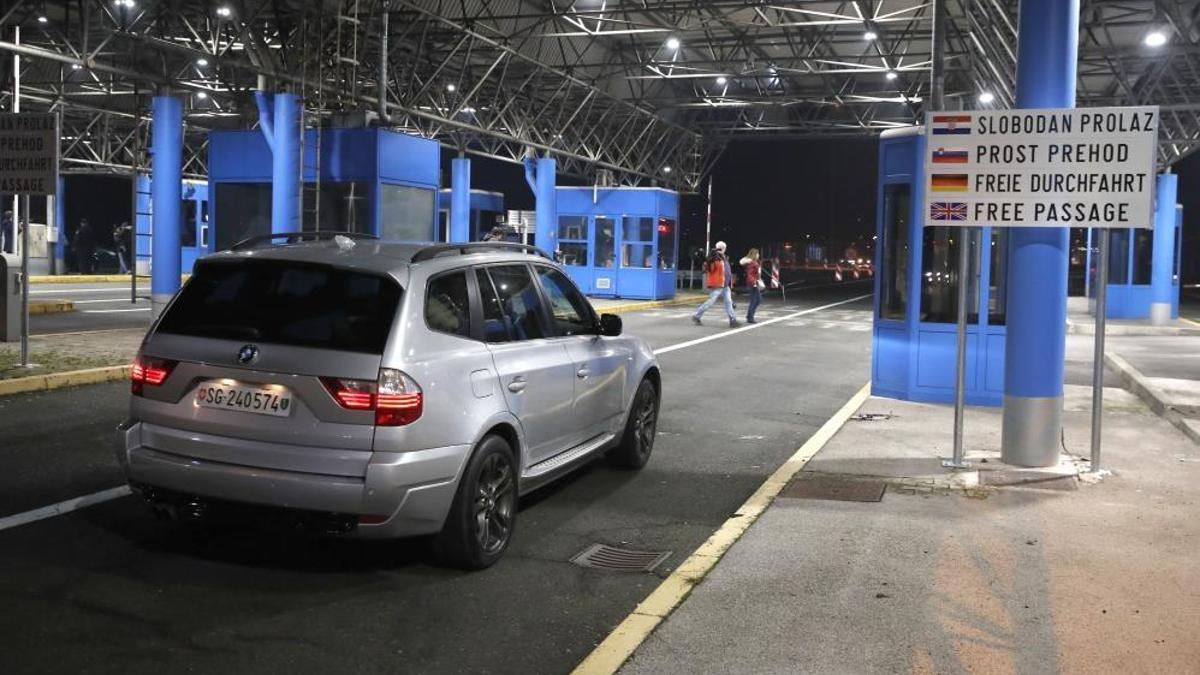 Hırvatistan, Schengen ve euro bölgesine dahil oldu