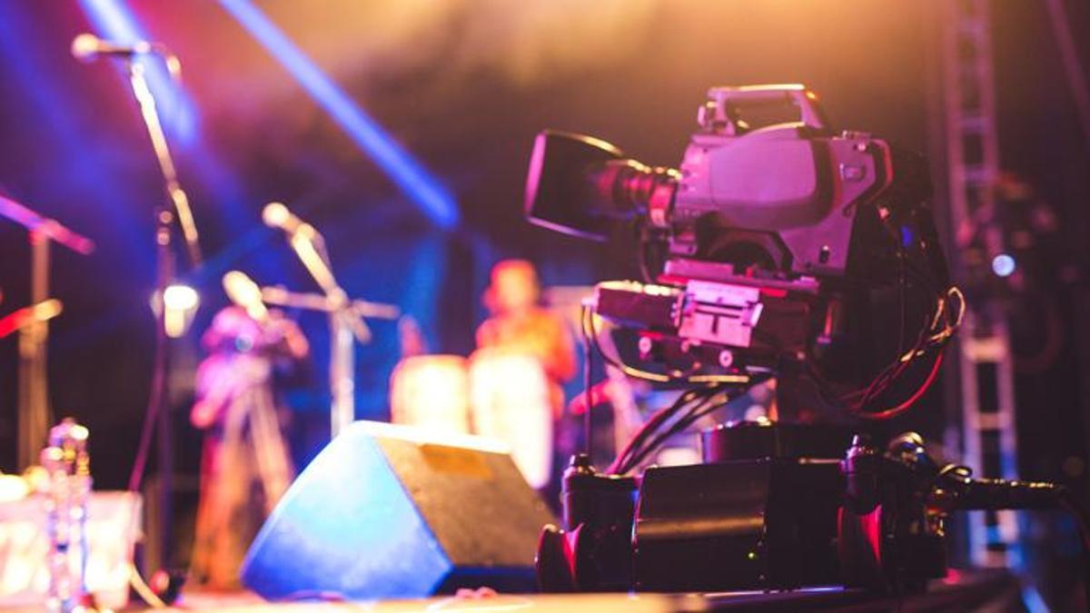 Müzik yayını yapan işyerlerine ve deniz araçlarına müzik yayın izni verilmesi yönünde düzenleme getirildi