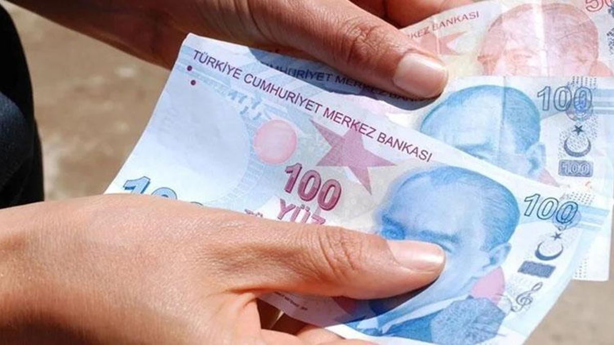 Memur emekli maaş zammı 2023! Memur ve memur emeklilerine ne kadar zam yapıldı, ek zamla memurların maaşı ne kadar oldu, kaç TL maaş alacak?