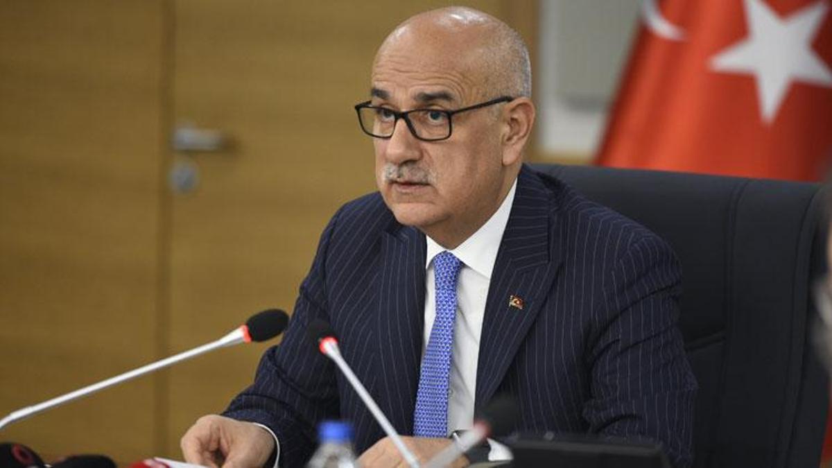 Bakan Kirişci: 1273 sözleşmeli personel alacağız