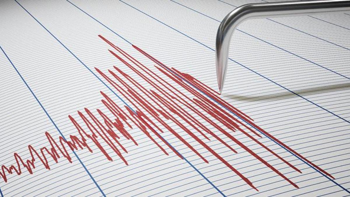 Akdeniz'de 4.2 büyüklüğünde deprem
