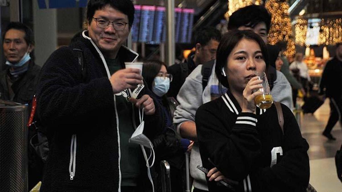 Çin'de karantina zorunluluğu kalktı! Uçuşlar törenle başladı