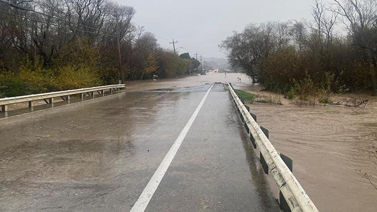 California’da şiddetli fırtına! 14 kişi hayatını kaybetti