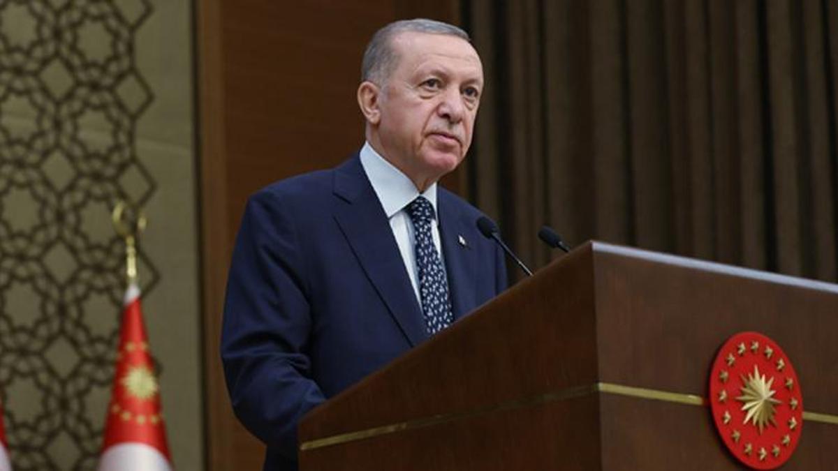 Erdoğan'dan 'başörtüsü teklifi' açıklaması: Meclis üzerine düşeni yapmazsa millet kararını verir