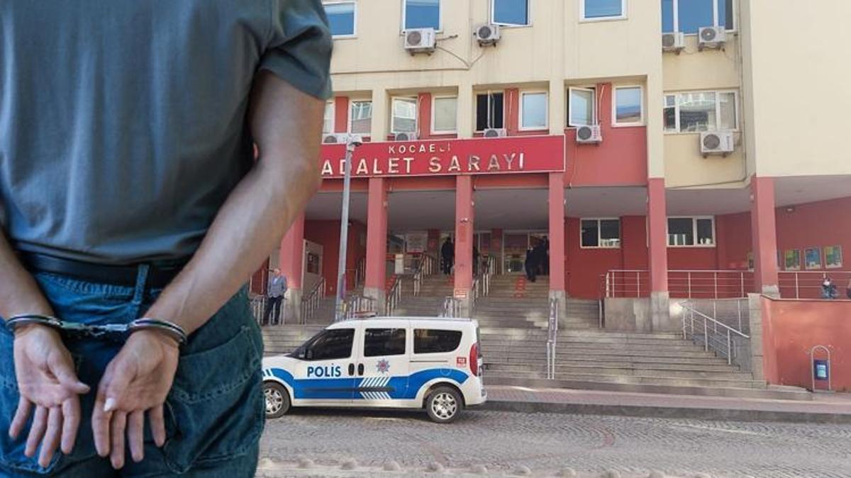 "MİT görevlisiyiz" diyen şahıslara inandı, 9 bin 400 avrosundan oldu