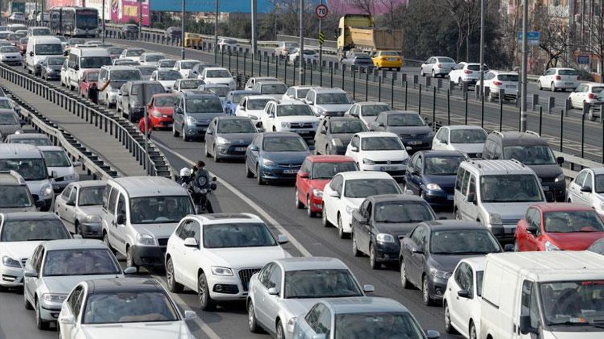 İstanbul'da yarın bazı yollar trafiğe kapatılacak