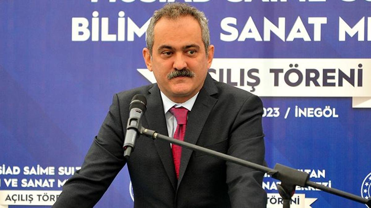 Bakan Özer: Eğitimin önündeki antidemokratik uygulamalar kaldırıldı