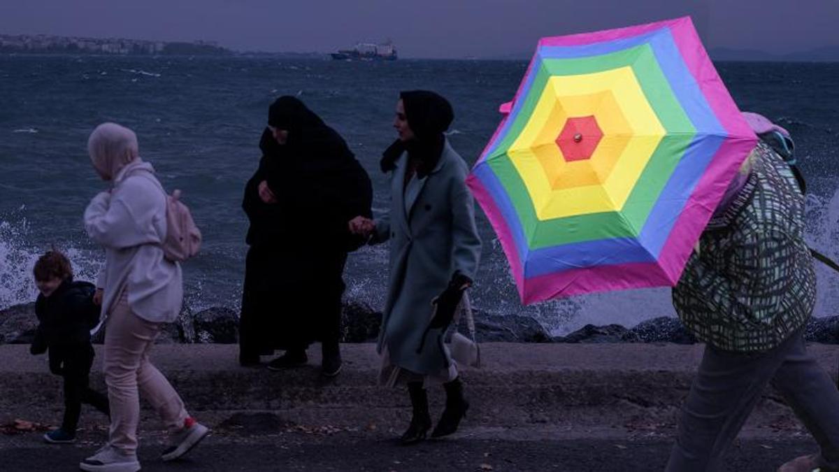 İstanbul'da lodos alarmı!  Meteoroloji açıkladı, İGDAŞ kısa mesajla uyardı