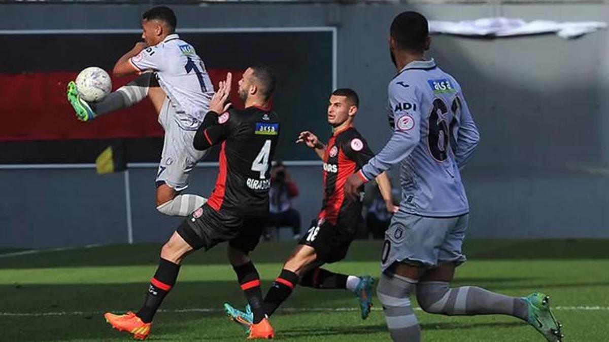 Başakşehir, Karagümrük karşısında penaltılarda güldü!