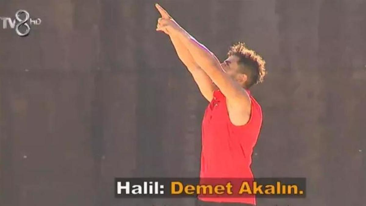 Survivor Halil İbrahim'den Demet Akalın'a olay gönderme!
