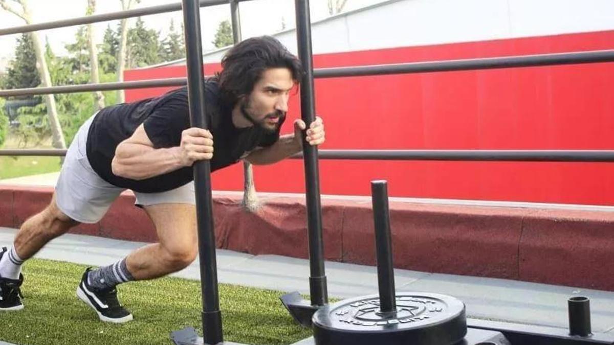 Survivor Ertuğ kimdir? Survivor 2023 yedek yarışmacı Ertuğ Onur Yaşlıoğlu mesleği ne?