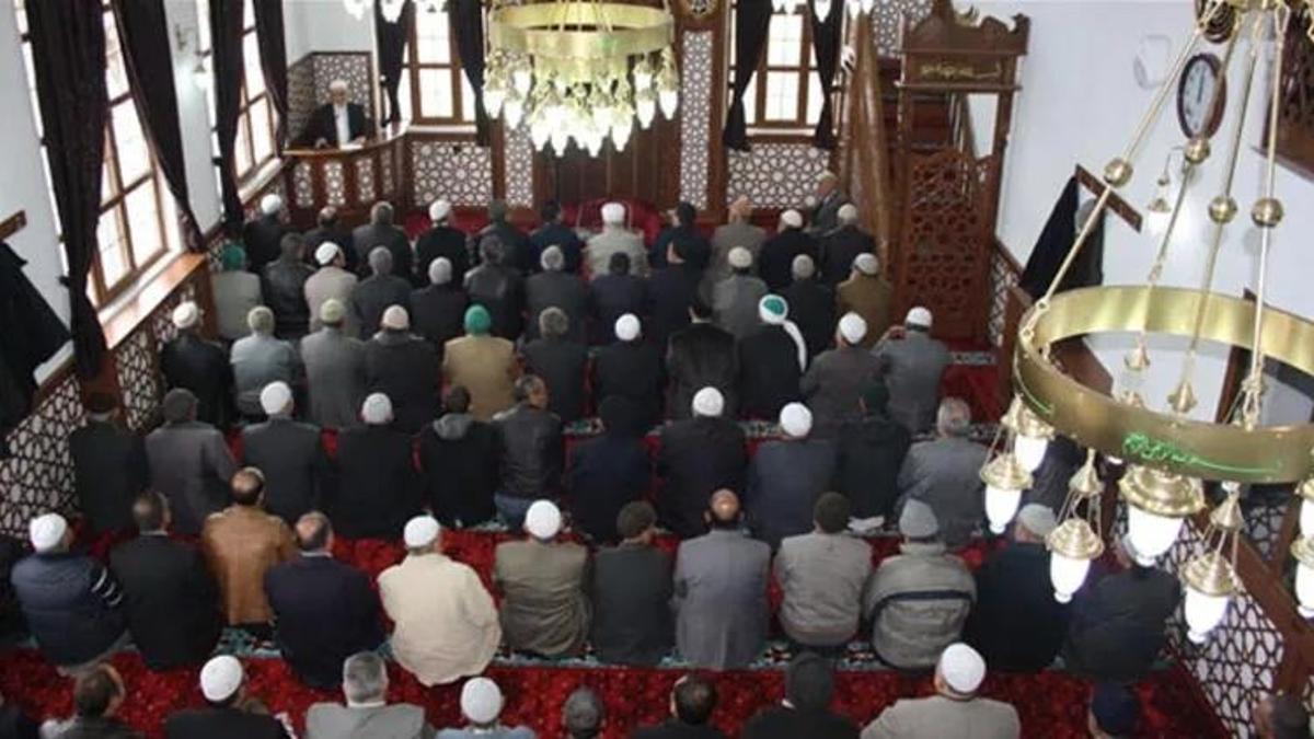 Akşam ezanı saat kaçta okunacak? 23 Ocak İstanbul, İzmir, Ankara Akşam ezanı saati...