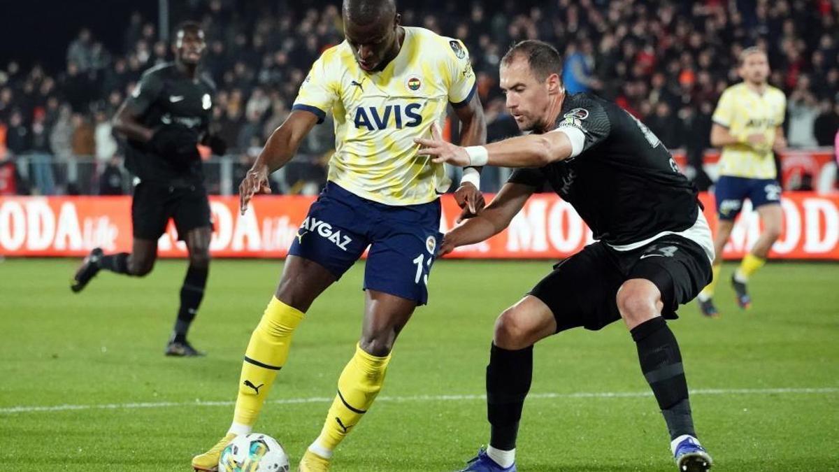 Ümraniyespor-Fenerbahçe (Maç özeti)