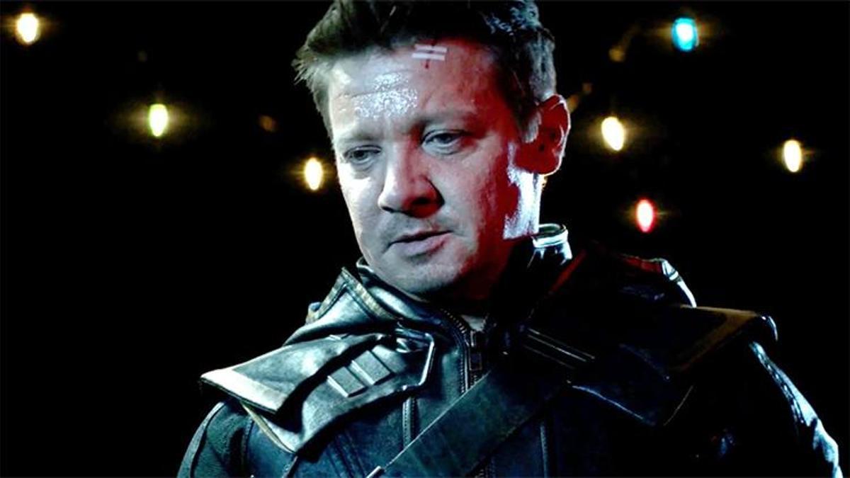 Jeremy Renner ölümden döndü! 30'dan fazla kemiğinde kırık var