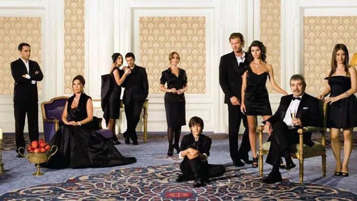 Aşkı Memnu yeni Nihal kim olacak? 2023 Aşkı Memnu filmindeki Nihal’i Helin Kandemir mi canlandıracak, Helin Kandemir kimdir, kaç yaşında, nereli?