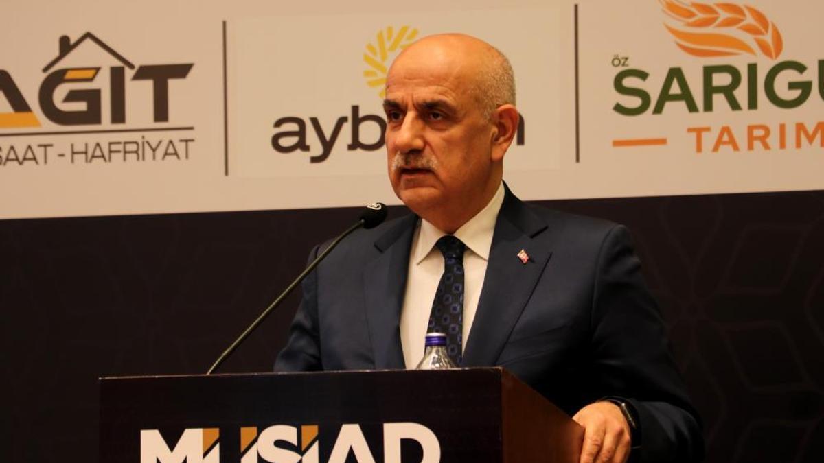 Tarım ve Orman Bakanı Kirişci: Çiftçi evinde oturacak tarlasındaki sulama sistemine elindeki cep telefonundan müdahil olacak