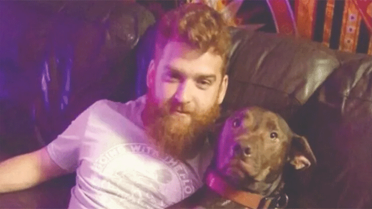 Köpek sahibini tüfekle öldürdü