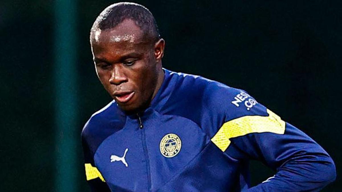 Fenerbahçe'de ilk ayrılık gerçekleşti! Menajeri açıkladı yeni takımı belli oldu