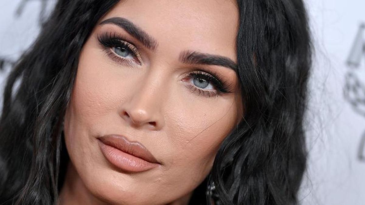 Megan Fox'un yeni imajı herkesi şaşırttı!