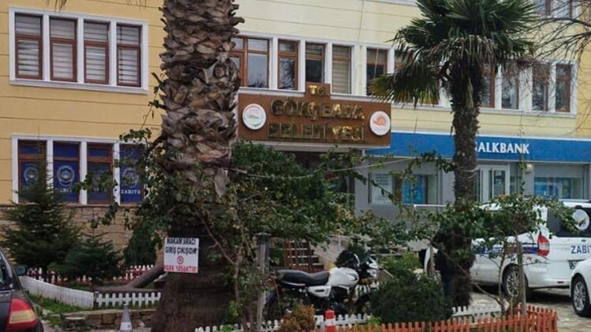 Gökçeada Belediyesi'ne 'yolsuzluk' operasyonu; başkan ve 4 kişi gözaltında