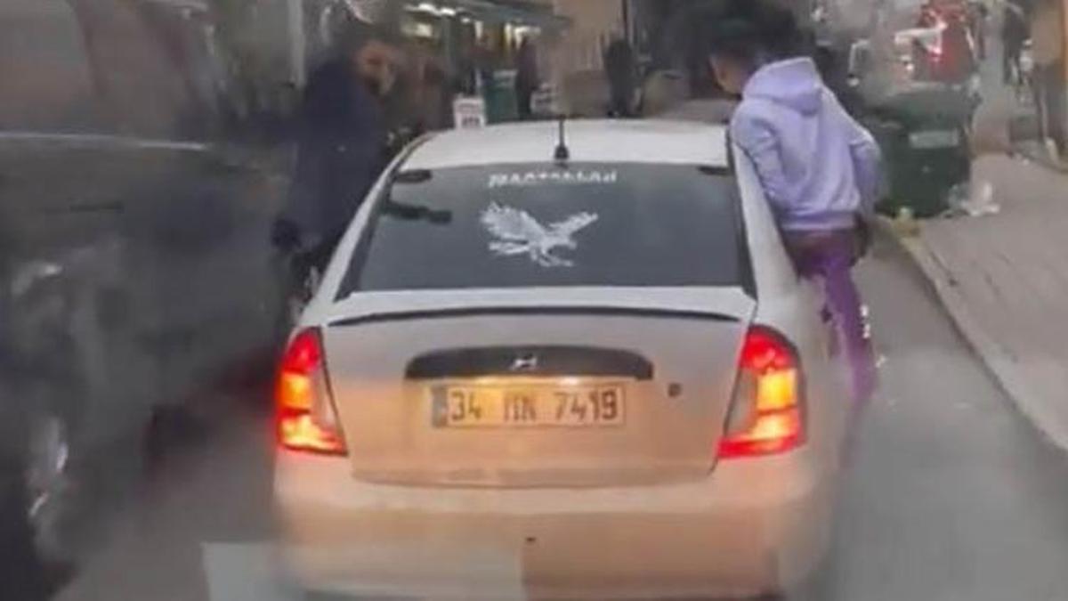 Bakan Koca: Ambulansa yol vermeyenlere 118 bin TL ceza uygulandı