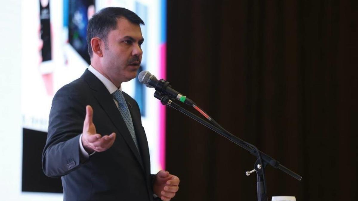 Bakan Kurum: Gençlerimiz için geleceğin şehrini dizayn edecekleri şehircilik maratonu düzenliyoruz