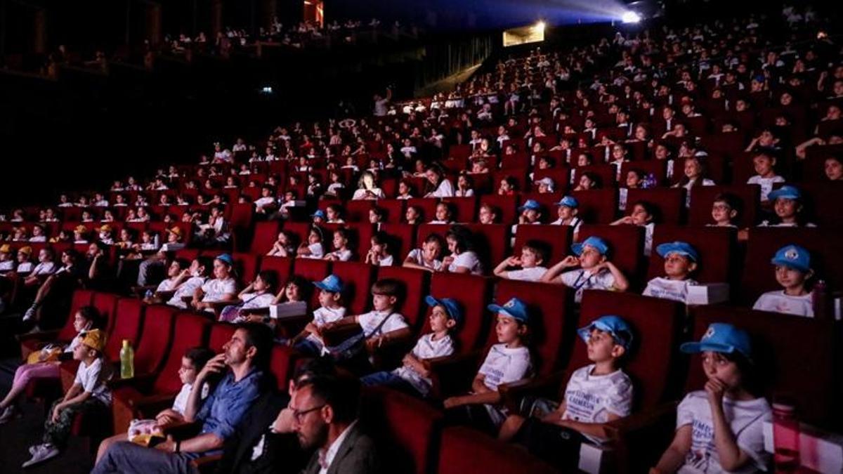 Bakanlıktan sinema salonlarına 14,2 milyon TL destek