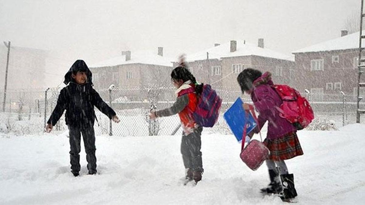 6 Şubat 2023 Pazartesi kar tatili olan iller var mı? İstanbul, Ankara, İzmir, Denizli, Bitlis okullar tatil edildi mi, Valilikler tatil açıklaması yaptı mı?