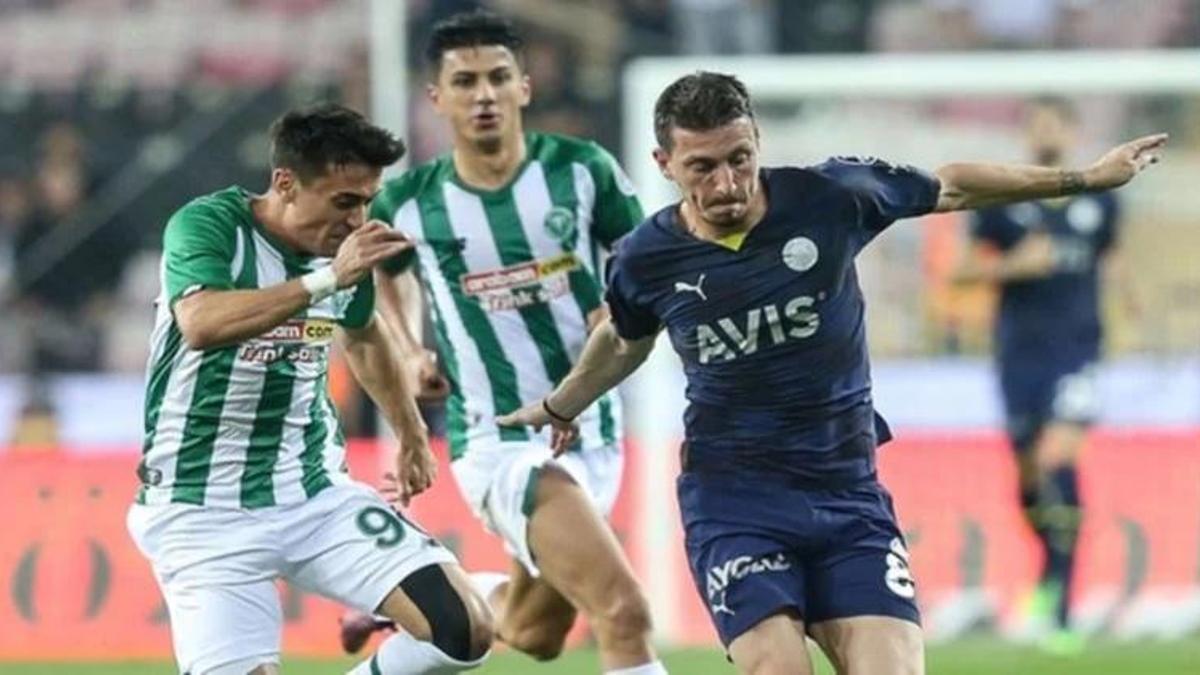 Fenerbahçe Konyaspor maçı ertelendi mi? Fenerbahçe Konyaspor maçı iptal mi edildi, ne zaman oynanacak?