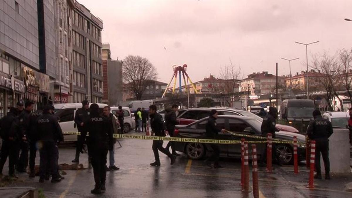 Bakırköy adliyesi önünde silah sesleri! İki grup arasında çatışma çıktı