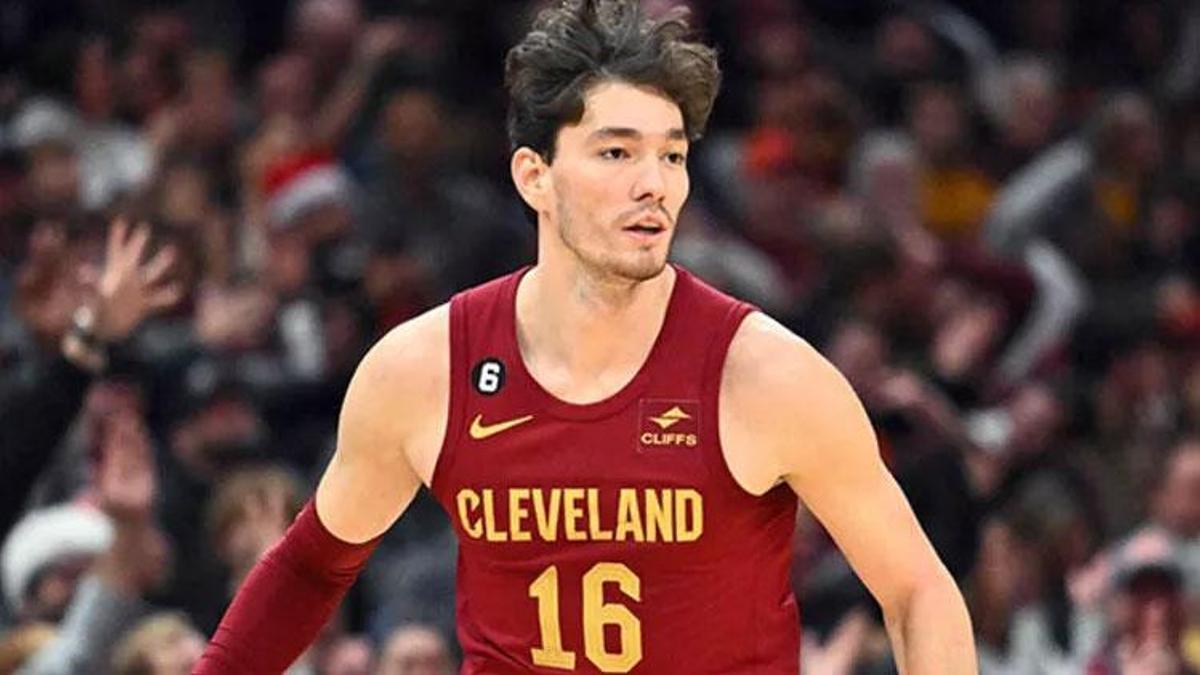 Cedi Osman: Ülkemizde yaşanan deprem felaketi nedeniyle çok üzgünüm